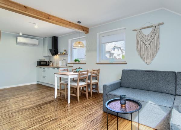 A la foto es mostra l'objecte Apartament Lazurowy situat a la ciutat de Chmielno.