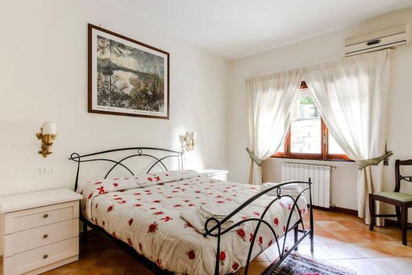 En la foto se muestra el objeto Napoli Charming Apartments Salvator Rosa 