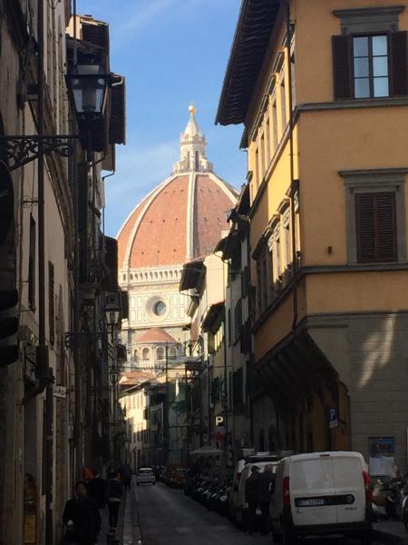 Toc Toc - Modern Apartment In Florence