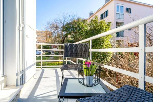 På bildet vises objektet Split Centre Zlatan Rooms&Studio som ligger i byen Split.