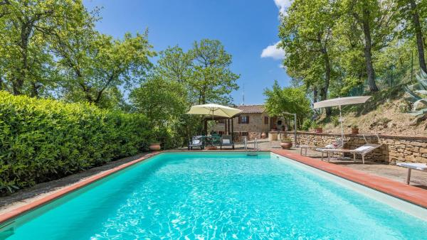 Nella foto è visibile l'oggetto CASA LARGNANO 6&2, Emma Villas situato nella città di Arezzo.
