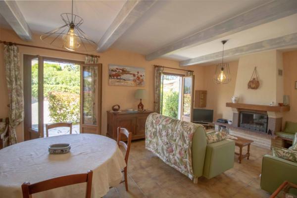 Large Spacious House In Fréjus - French Riviera