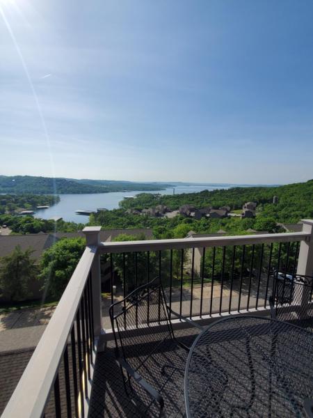 A la foto es mostra l'objecte Treehouse Condos - Branson situat a la ciutat de Branson.