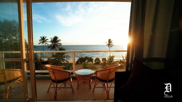 På bildet vises objektet The Beach Front Apartment - Colombo, Uswetakeiyawa, Colombo som ligger i byen Bopitiya.