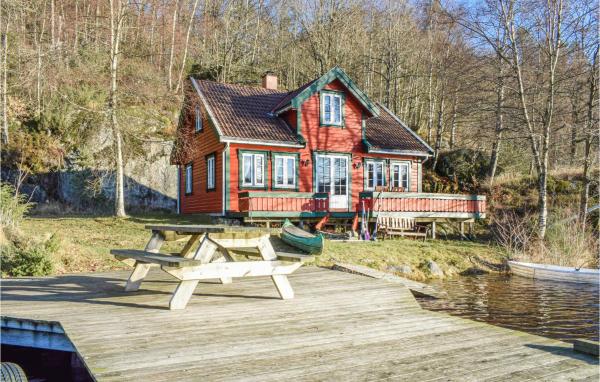 A la foto es mostra l'objecte Pet Friendly Home In Lyngdal situat a la ciutat de Osestad.