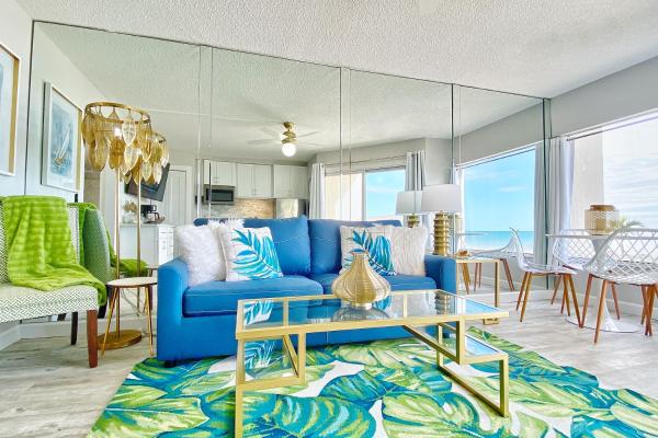 Belleair Beach Club 112 - Clearwater Beach, FL