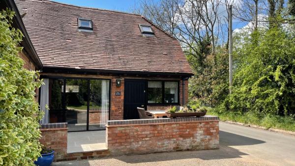 A la foto es mostra l'objecte Elegant peaceful barn in rural village setting close to Stratford upon Avon situat a la ciutat de Snitterfield.