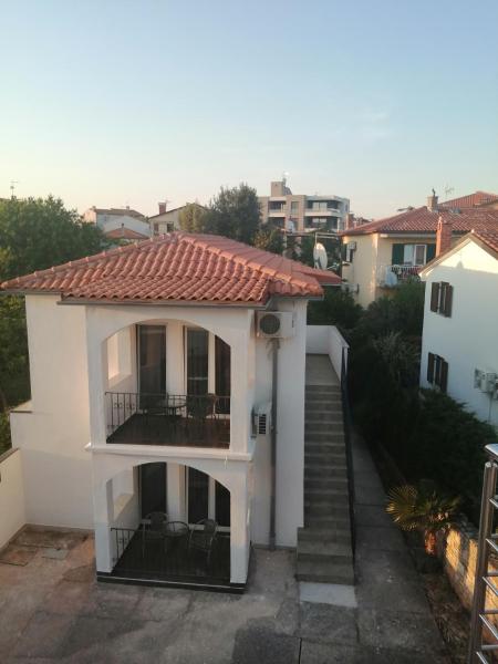 På billedet ses objektet Apartments Villa Nona II beliggende i byen Umag.