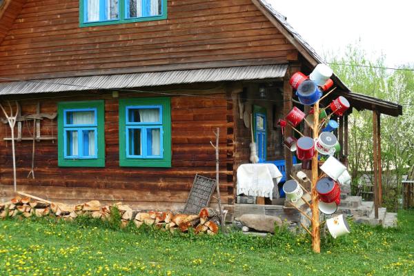 Na zdjęciu widoczny jest obiekt Breb 418, Casa Opris położony w mieście Breb.