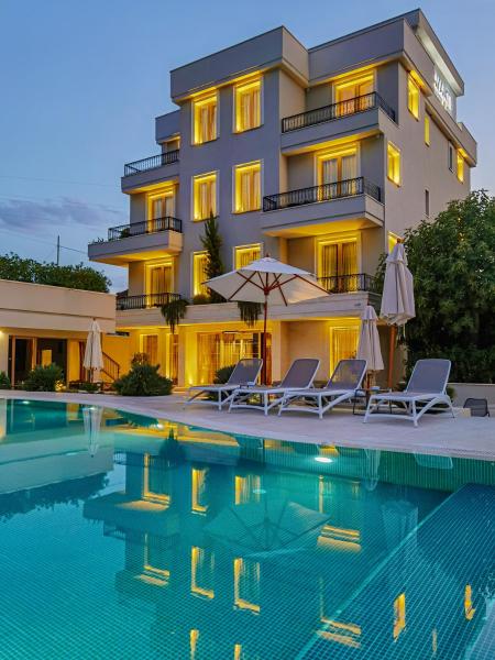A la foto es mostra l'objecte Avanti Hotel & Spa situat a la ciutat de Budva.