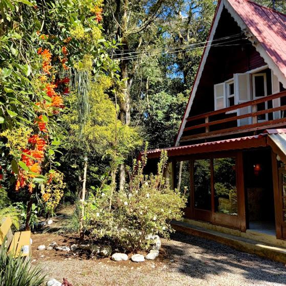 A la foto es mostra l'objecte Cabana dos Alpes situat a la ciutat de Canela.