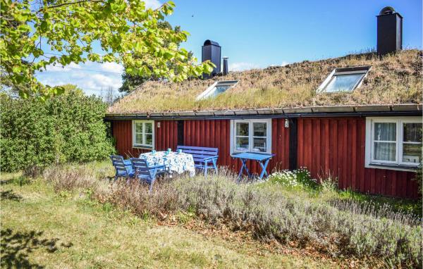 Na fotografii je vidět objekt 1 Bedroom Gorgeous Home In Köpingsvik nacházející se ve městě Störlinge.