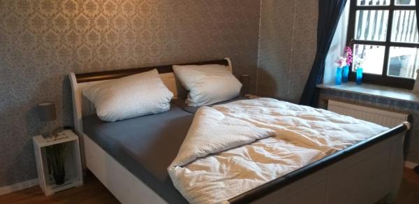 Auf dem Foto ist das Objekt FeWo Am Marktplatz in der Stadt Zerf zu sehen.