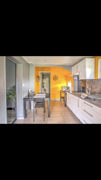 A la foto es mostra l'objecte Agréable Maison au calme situat a la ciutat de Périgueux.