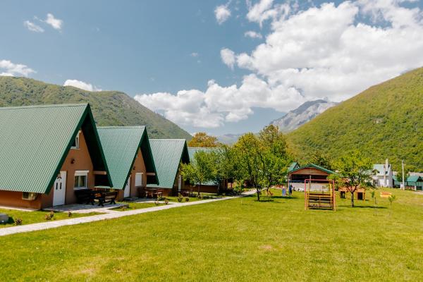 Bungalow Holiday, Plužine