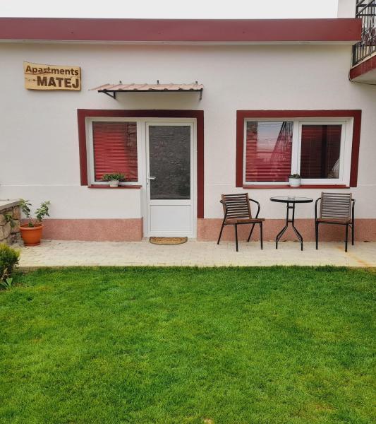 På bildet vises objektet Apartment Matej som ligger i byen Kruševo.