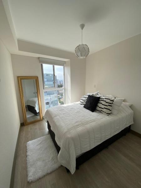 Φωτογραφία 4: Chic & Ocean View Apartment