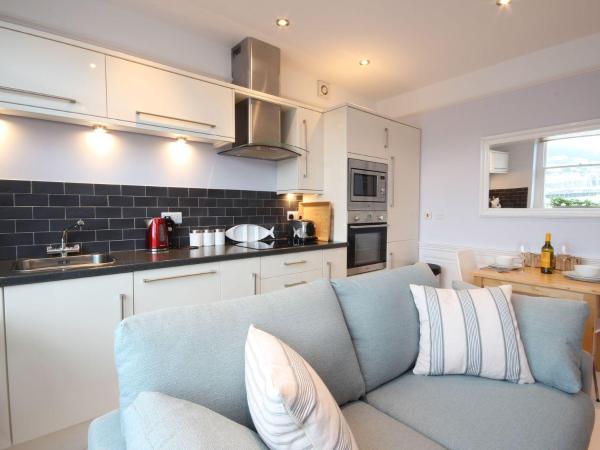 Kuva 6: Flat 1, 32 Newcomen Road