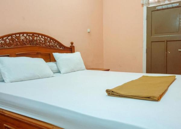 Na fotografii je vidět objekt Hotel Mario Pulana Bone nacházející se ve městě Watampone.