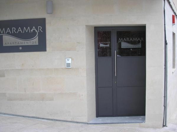 Στη φωτογραφία φαίνεται το αντικείμενο Alojamientos Maramar που βρίσκεται στην πόλη Candas.