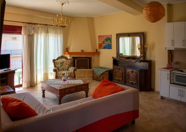 A la foto es mostra l'objecte FILIS APARTMENT situat a la ciutat de Longá.