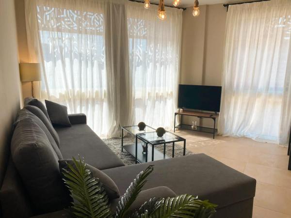 Na zdjęciu widoczny jest obiekt Lovely 1 Bedroom apt. At Mangroovy residence with free access to the Beach and Pools położony w mieście Hurghada.