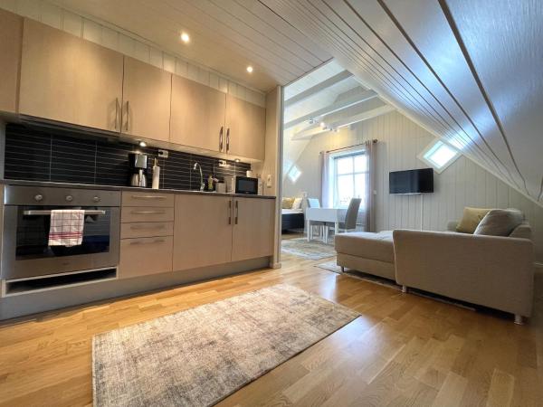 Presttind - Studio apartment with free parking, Нарвик