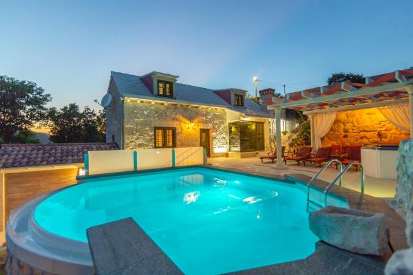 Villa Kameni Cvijet, Podbablje - Makarska - Makarska Riviera