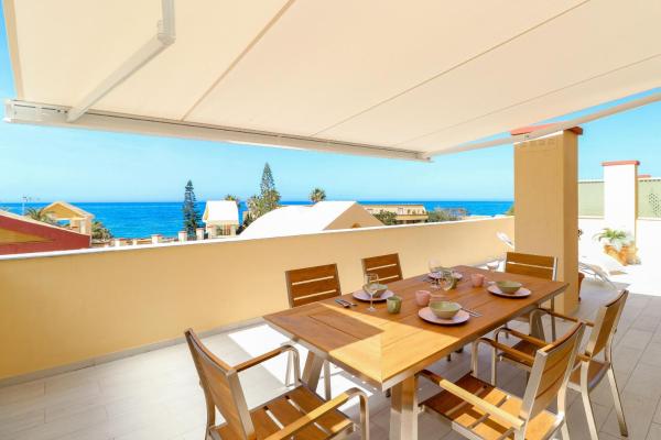 A la foto es mostra l'objecte Romana Playa beachfront situat a la ciutat de Marbella.
