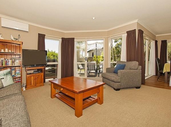 Foto 2: Bliss by the Beach - Whangamata Holiday Home