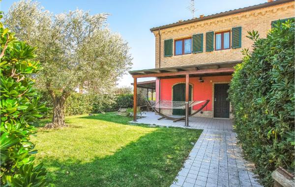 Lovely Home In Porto Recanati With Wifi - Loreto