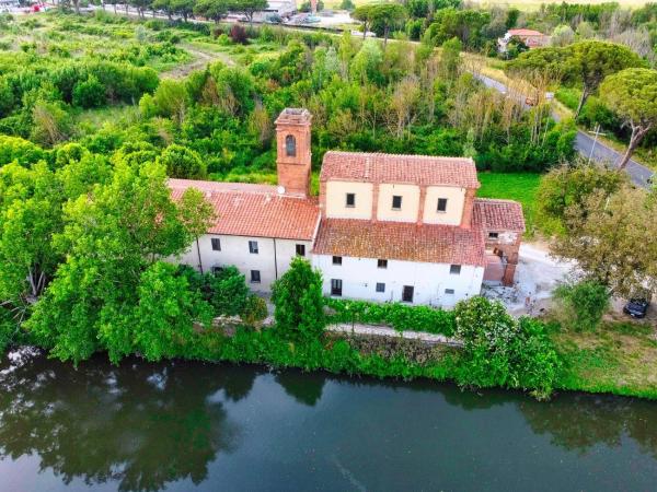A la foto es mostra l'objecte - Il Casale Toscano - 1900 meters from The Leaning Tower of Pisa - No Breakfast - Free Parking - No Tv - No Frigde - SELF CHECK IN FROM 3 PM - situat a la ciutat de Pisa.
