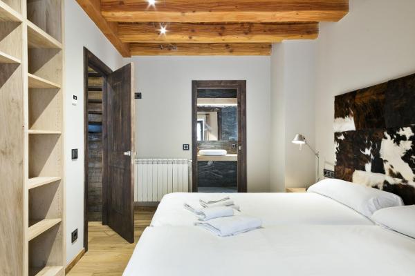 Fotografie 8: Luderna - Casa Les er Haro