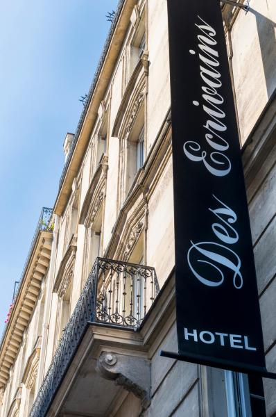 A la foto es mostra l'objecte Hôtel des Ecrivains situat a la ciutat de París.
