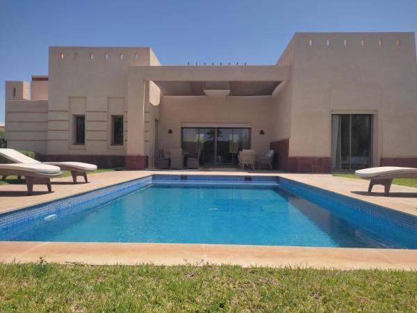 En la foto se muestra el objeto Villa isolée 4 façades avec piscine ubicado en la ciudad de Marrakech.