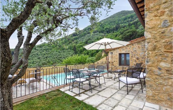 A la foto es mostra l'objecte Gorgeous Home In Greppolungo situat a la ciutat de Camaiore.