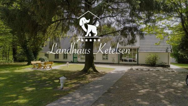 A la foto es mostra l'objecte Landsitz Braderup Festland situat a la ciutat de Braderup.