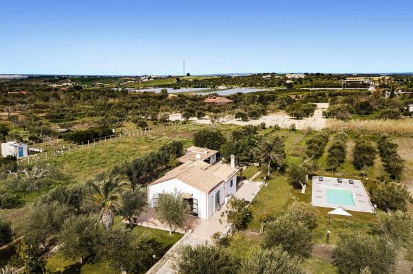 Kuvassa näkyy kohde Villa Marzallo by Villa Plus, joka sijaitsee kaupungissa Santa Maria Del Focallo.