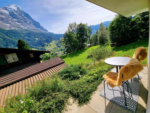 Mom - Alpine Boutique Apartments, Alpstein Eiger View Terrace, City Center - Grindelwald