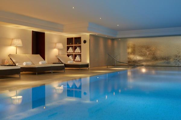 Majestic Hotel Spa - Champs Elysées, Paryż
