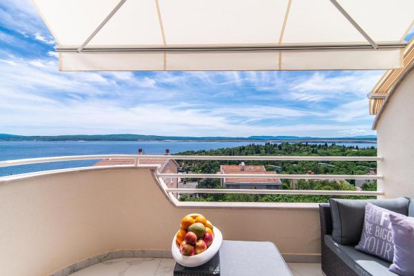 Luxury Apartment Queens - Selce