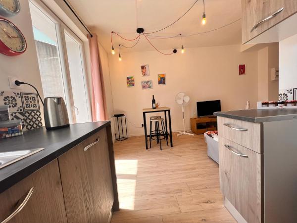 På billedet ses objektet 9mins de Lamalou-les-Bains 30mins Avène 40m² beliggende i byen Bédarieux.
