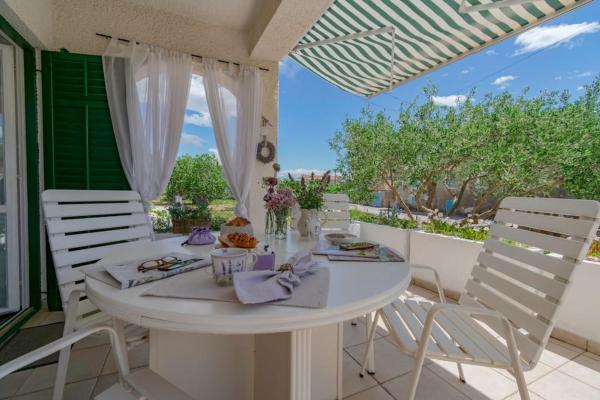 Luka Apartment - Croacia