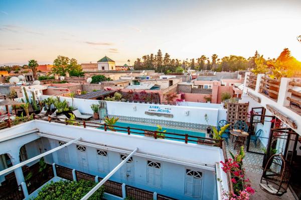 Na fotografii je vidět objekt Riad Villa Almeria Hotel & Spa nacházející se ve městě Marakéš.