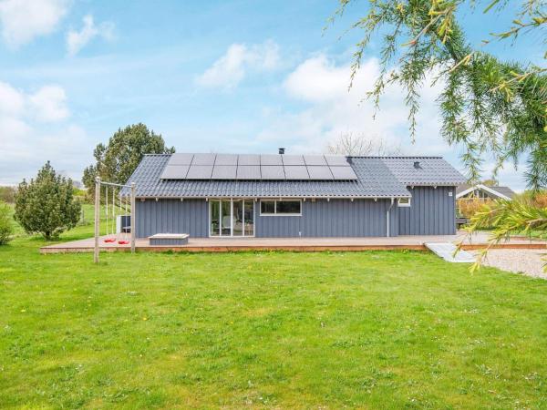 Na zdjęciu widoczny jest obiekt 8 person holiday home in Børkop-By Traum położony w mieście Børkop.