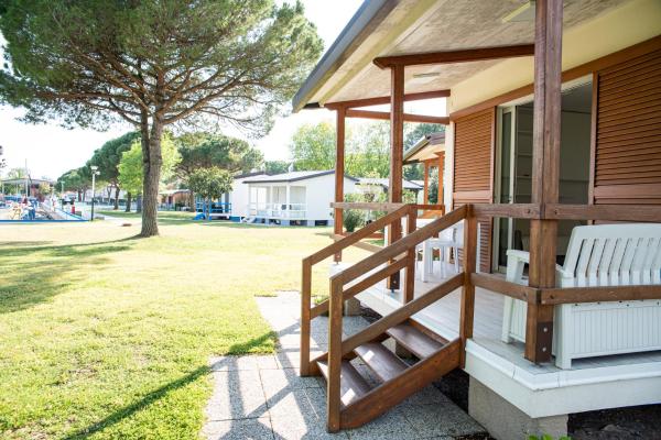 Na foto é possível ver o objeto Bungalow Marina di Cortellazzo localizado na cidade de Cortellazzo.
