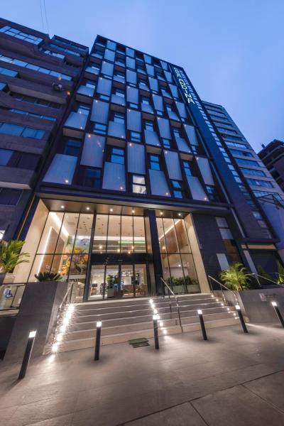 A la foto es mostra l'objecte Casa Andina Standard Benavides situat a la ciutat de Lima.