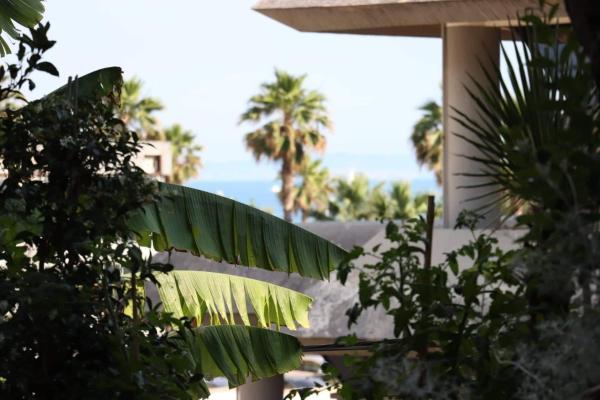 På billedet ses objektet Hotel Ceka beliggende i byen Durrës.