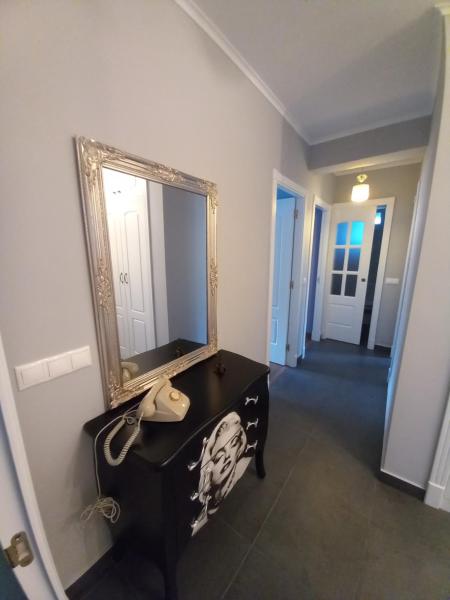 写真にはリベイラ市にあるPrecioso apartamento a 1 minuto de la playaが写っています。