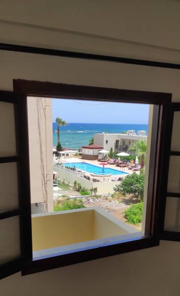 Na zdjęciu widoczny jest obiekt Dedalos n3 Sea View apartment-30 metres from the beach położony w mieście Stalida.